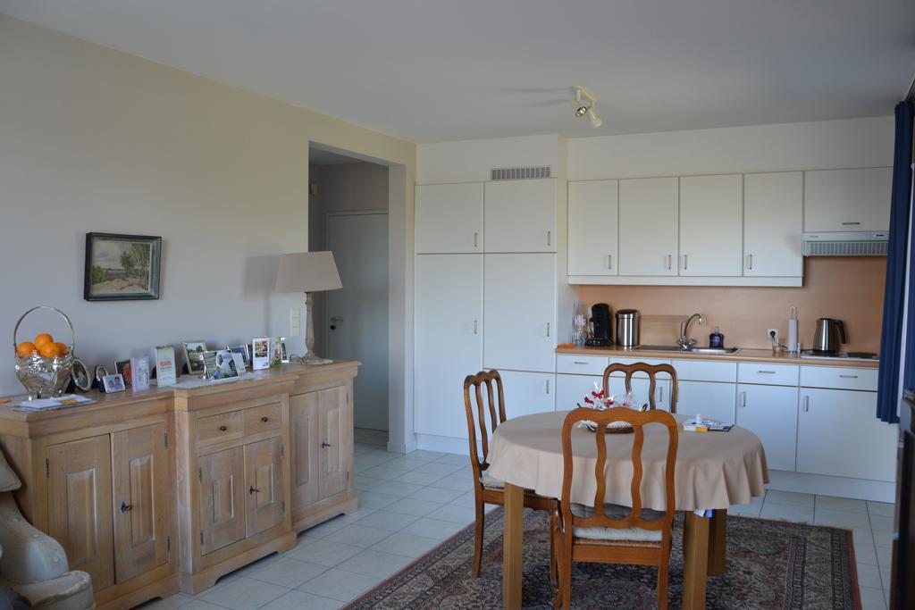 Lindehof Serviced Flats Zoersel Rum bild