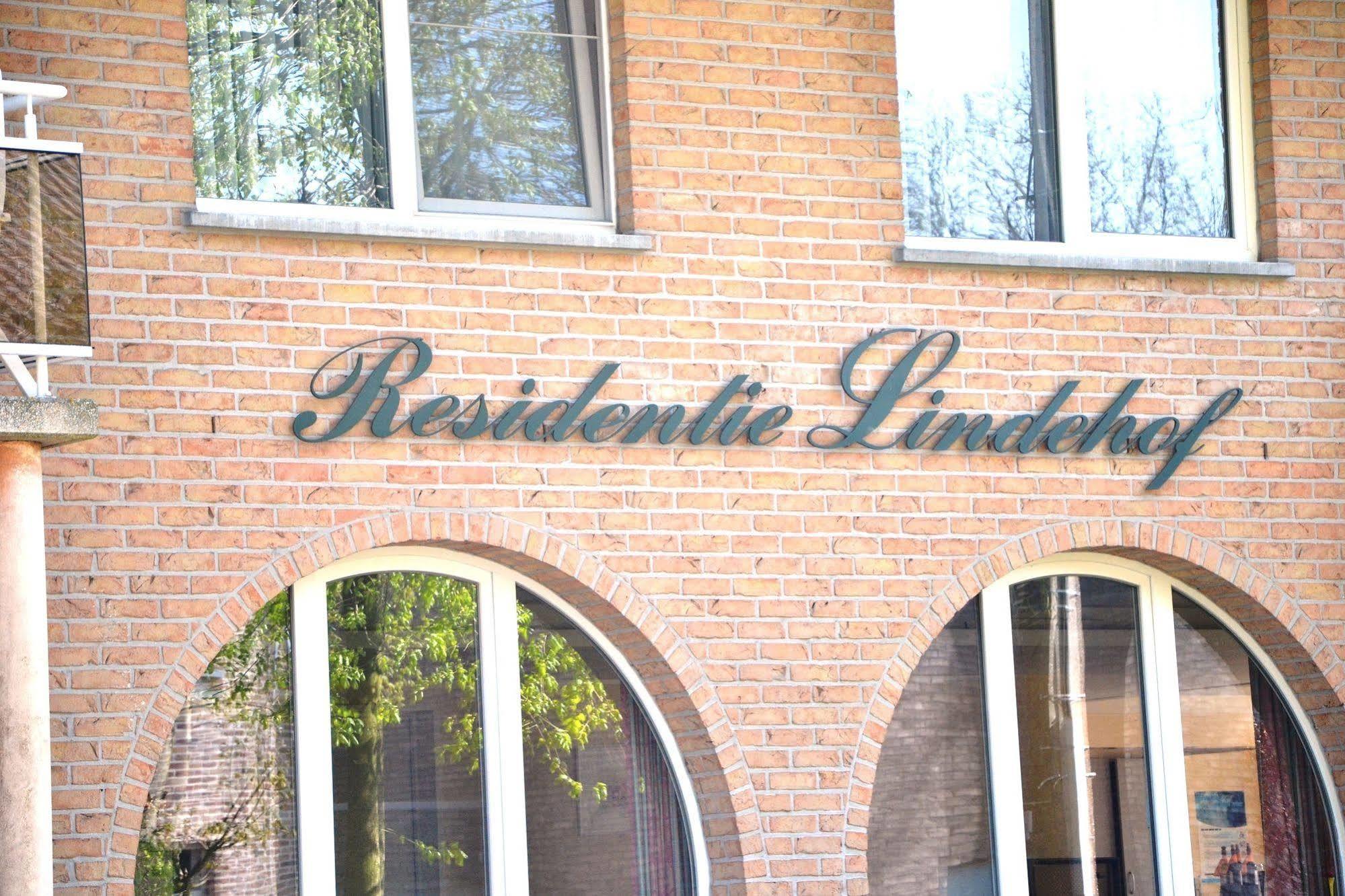 Lindehof Serviced Flats Zoersel Exteriör bild